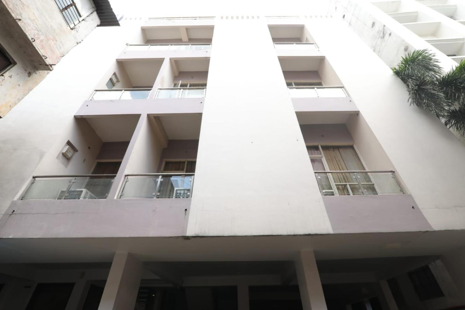 Hotel Global Inn -1 Km From Railway Station - Lift Food And Free Parking Lucknow Exterior foto